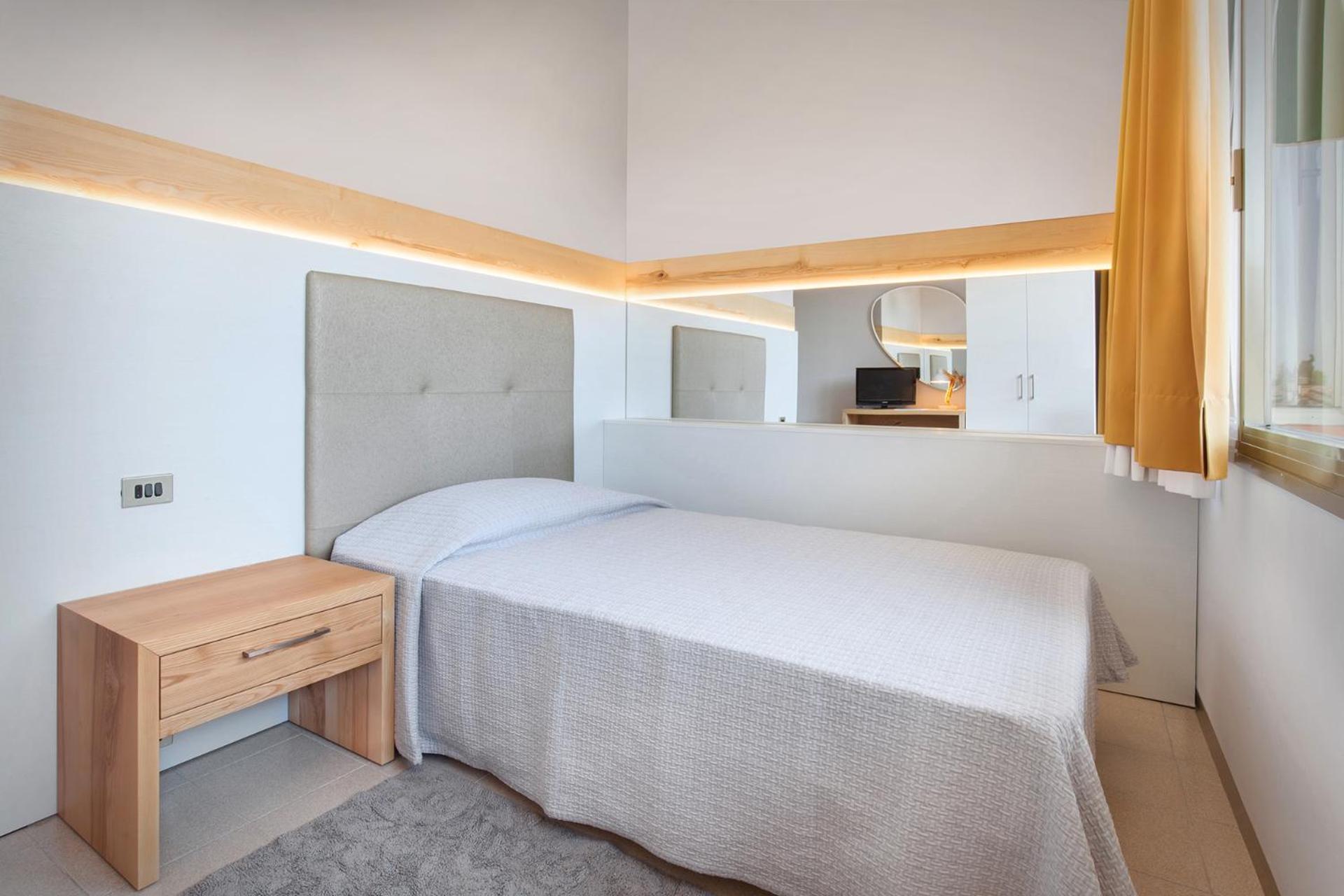 Hotel Gabbiano - Garda Collection 3*
